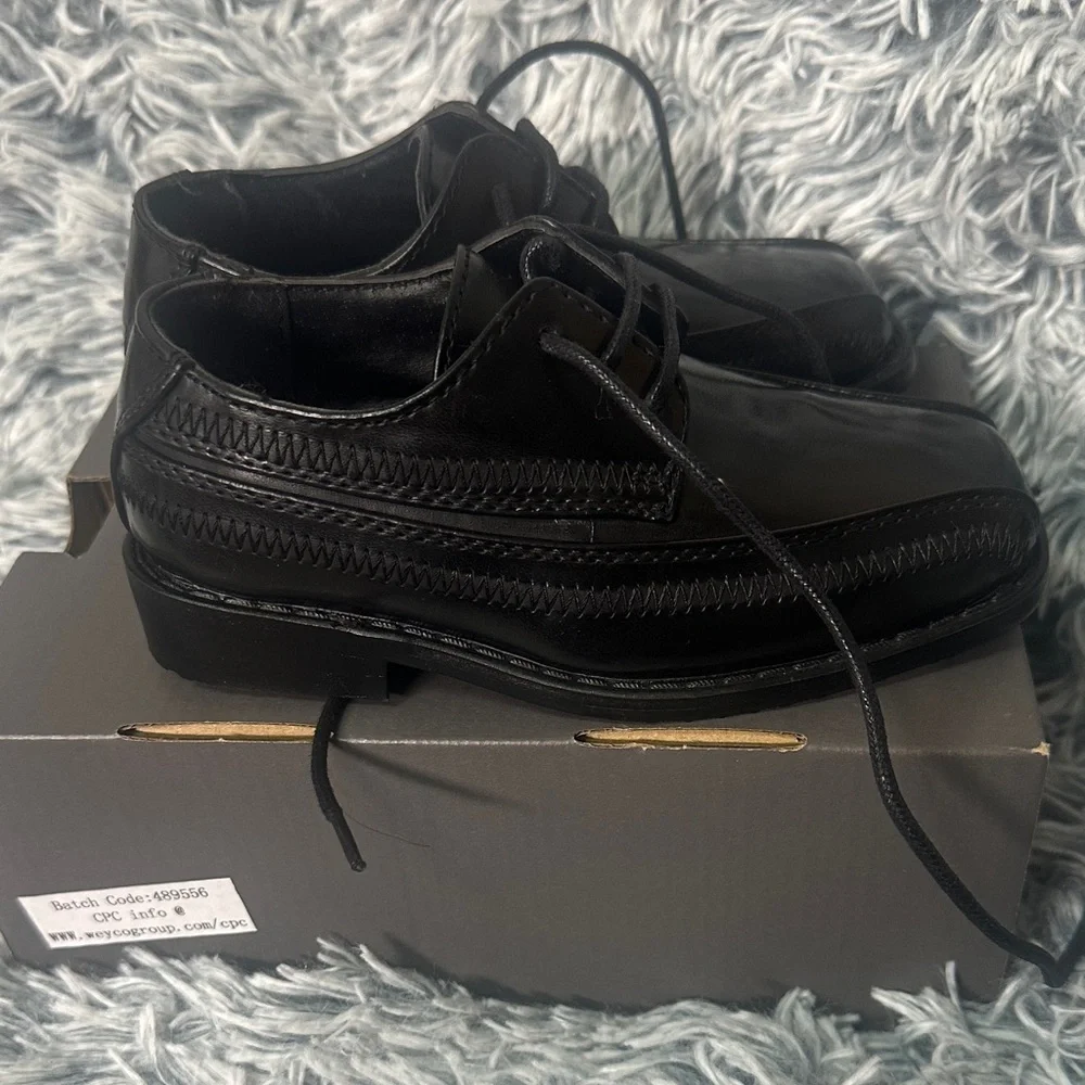 Stacy Adams Kids Black Patent Moccasin Dress Shoes